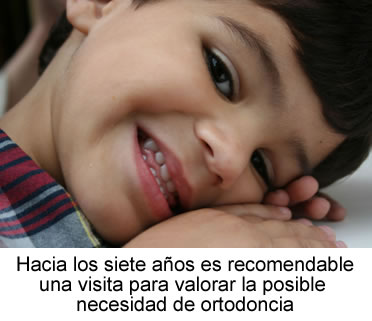 Hacia los siete años es recomendable una visita para valorar la posible necesidad de ortodoncia